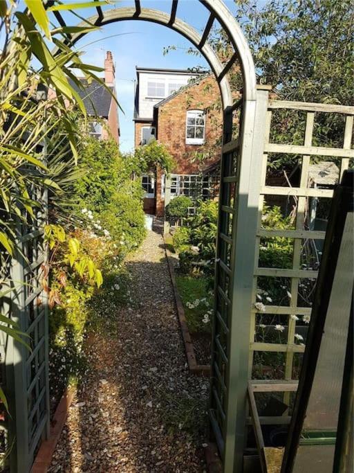 Stunning, Newly Renovated, Edwardian Townhouse *
